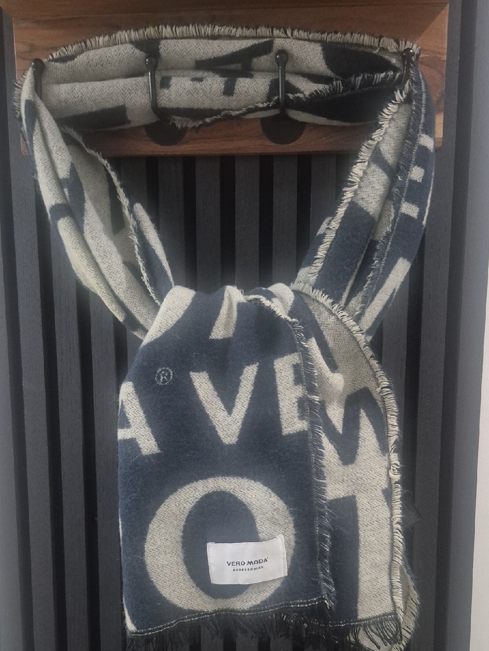 Vero Moda Logo Jacquard Scarf in Navy & Cream